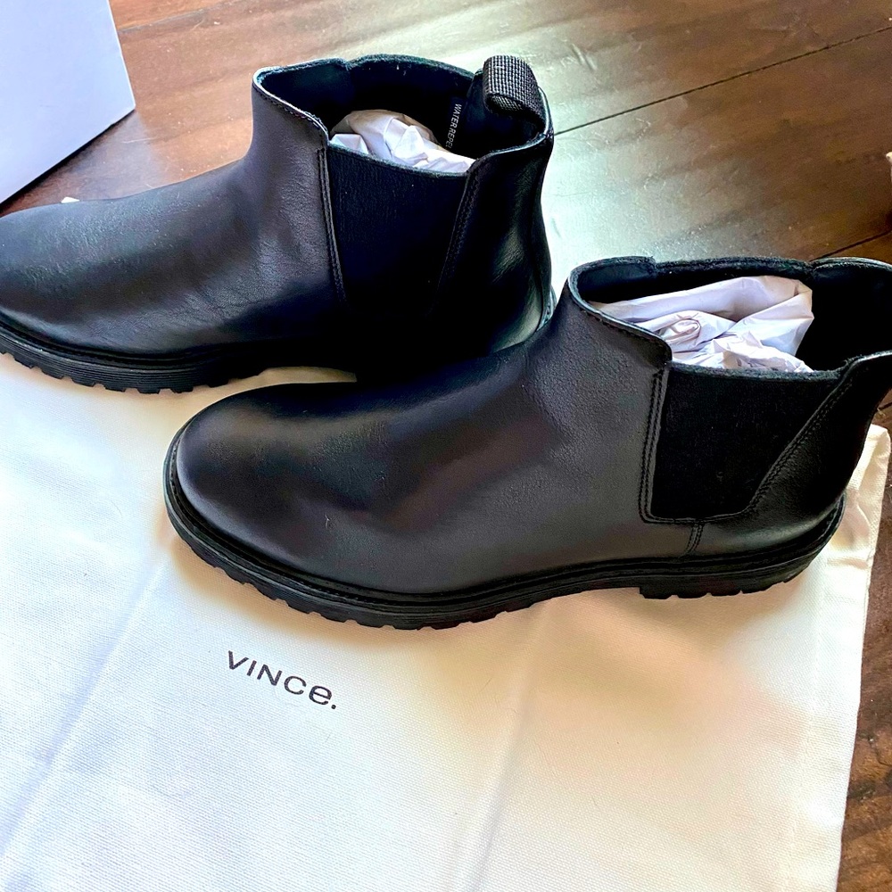 Vince Chelsea Boots -Men’s